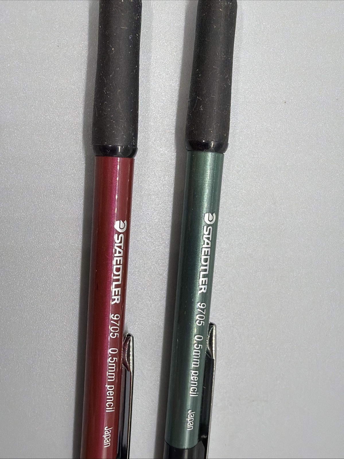 2 Staedtler Elite Fineline Automatic Pencil 0.5 mm Maroon & Green Barrel #9705