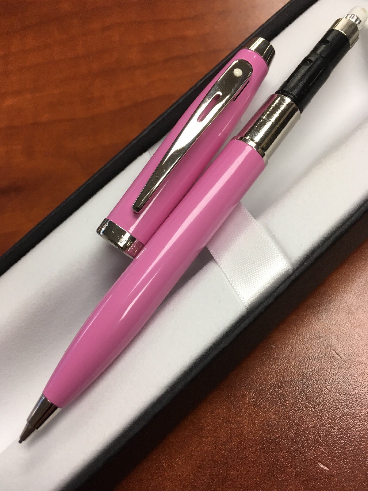 Sheaffer 100 Glossy Pink 0.7mm Mechanical Pencil