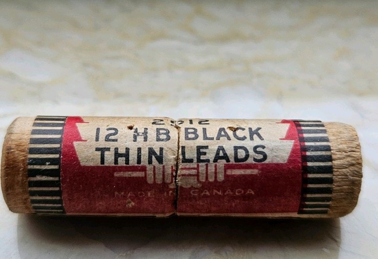 Vintage Eagle Mirado 2½ HB Black Thin Leads Tube — Full 12 Leads Made in Canada