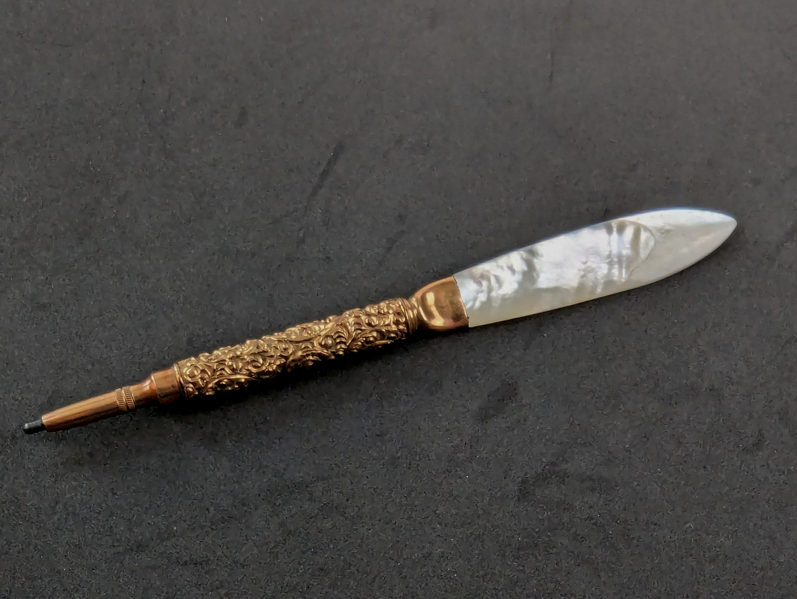 Victorian Rose Gold & MOP Ornate Mechanical Pencil Kaiser Wm der Grosse Works!