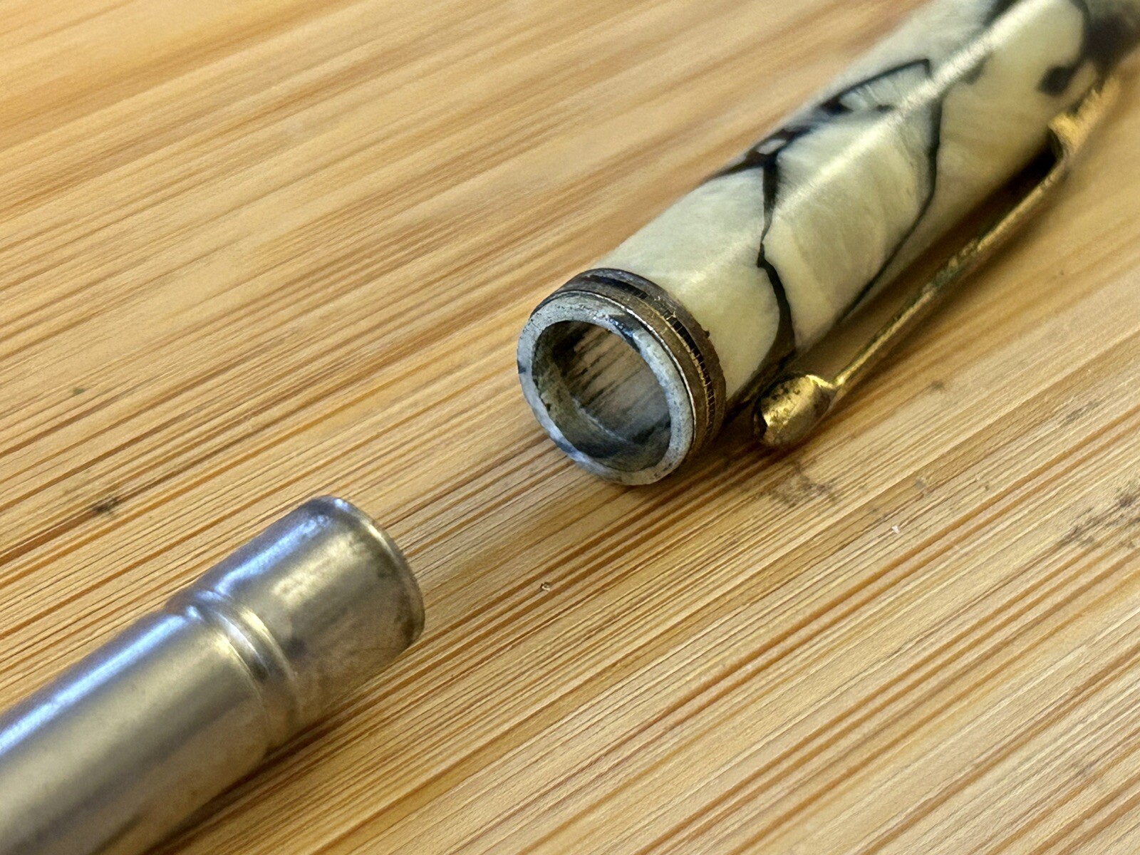 Wearever Mechanical Pencil Marbled Bakelite fountain pen lot of 3