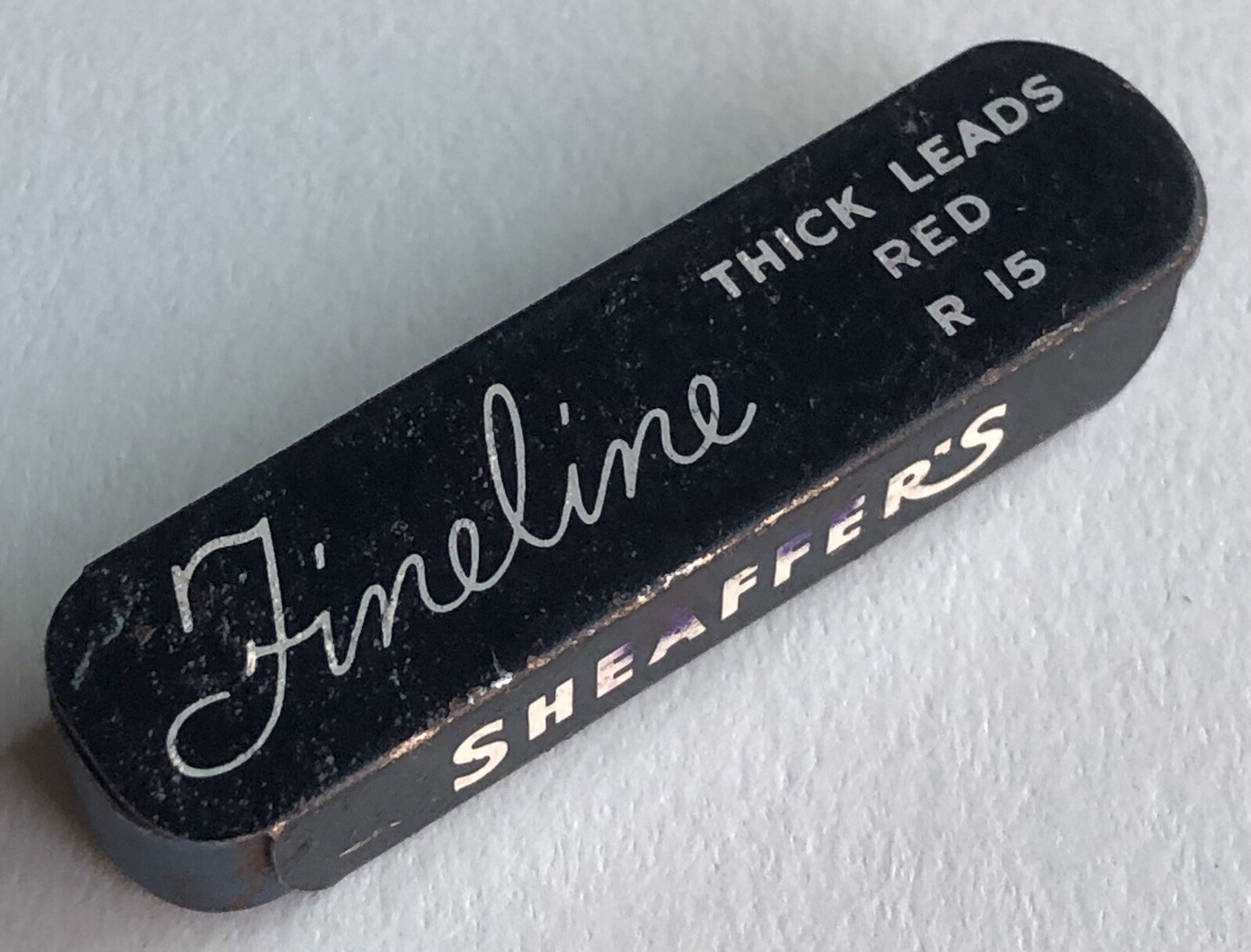 Vintage SHEAFFER Fineline Mechanical Pencil Lead RED 1.1mm Metal 8pk Tin USA