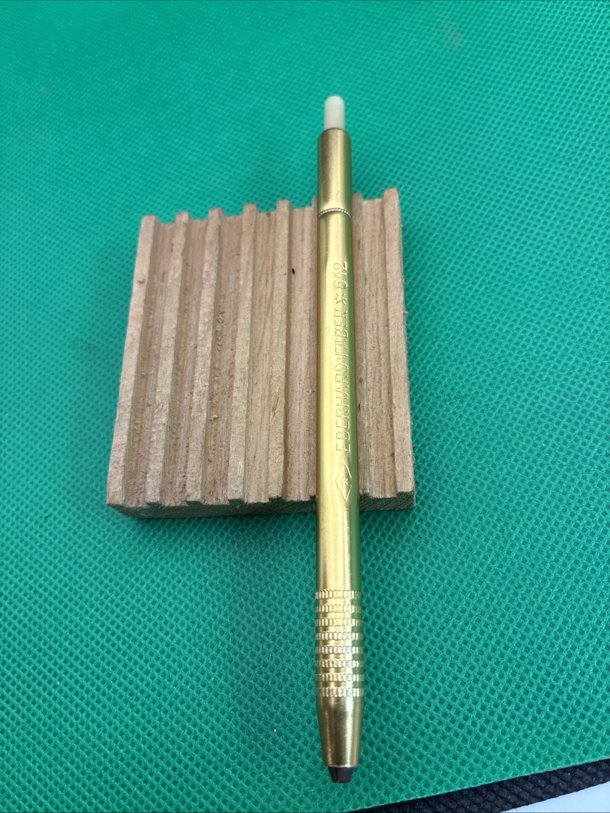 Eberhard Faber 612 Lead holder Mechanical pencil – Gold color