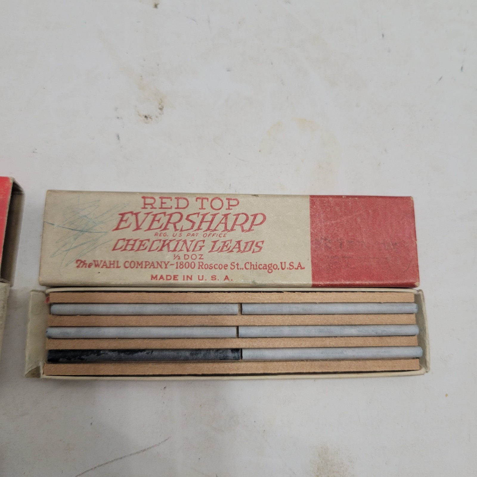 Vintage DUR-O-LITE Box of Lead Pencil Refill CX-22 & Red Top & Koh-I-Noor