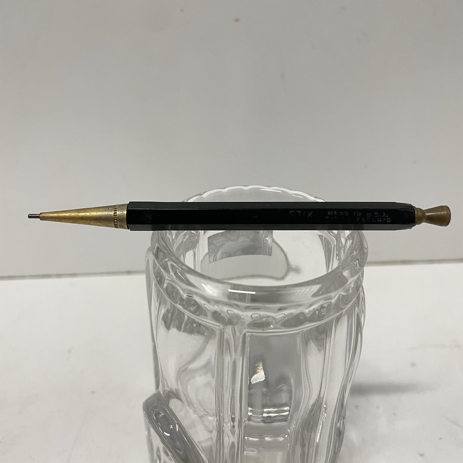 Vintage 5″ Mini Hexagonal Mechanical Magnetic Pencil “STIK” Patent #2508075