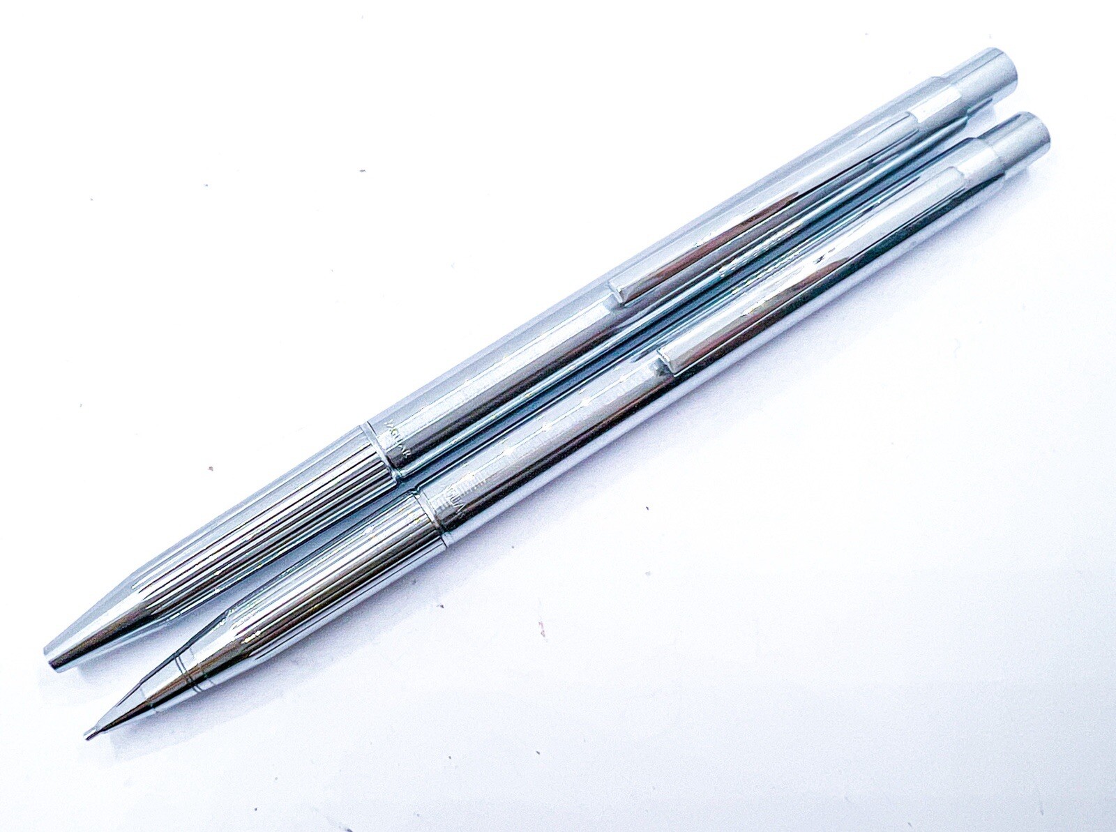Vintage Mitsubishi Jaguar Mechanical Pencil 0.5mm 0.5 Ballpoint Pen 2pcs Set