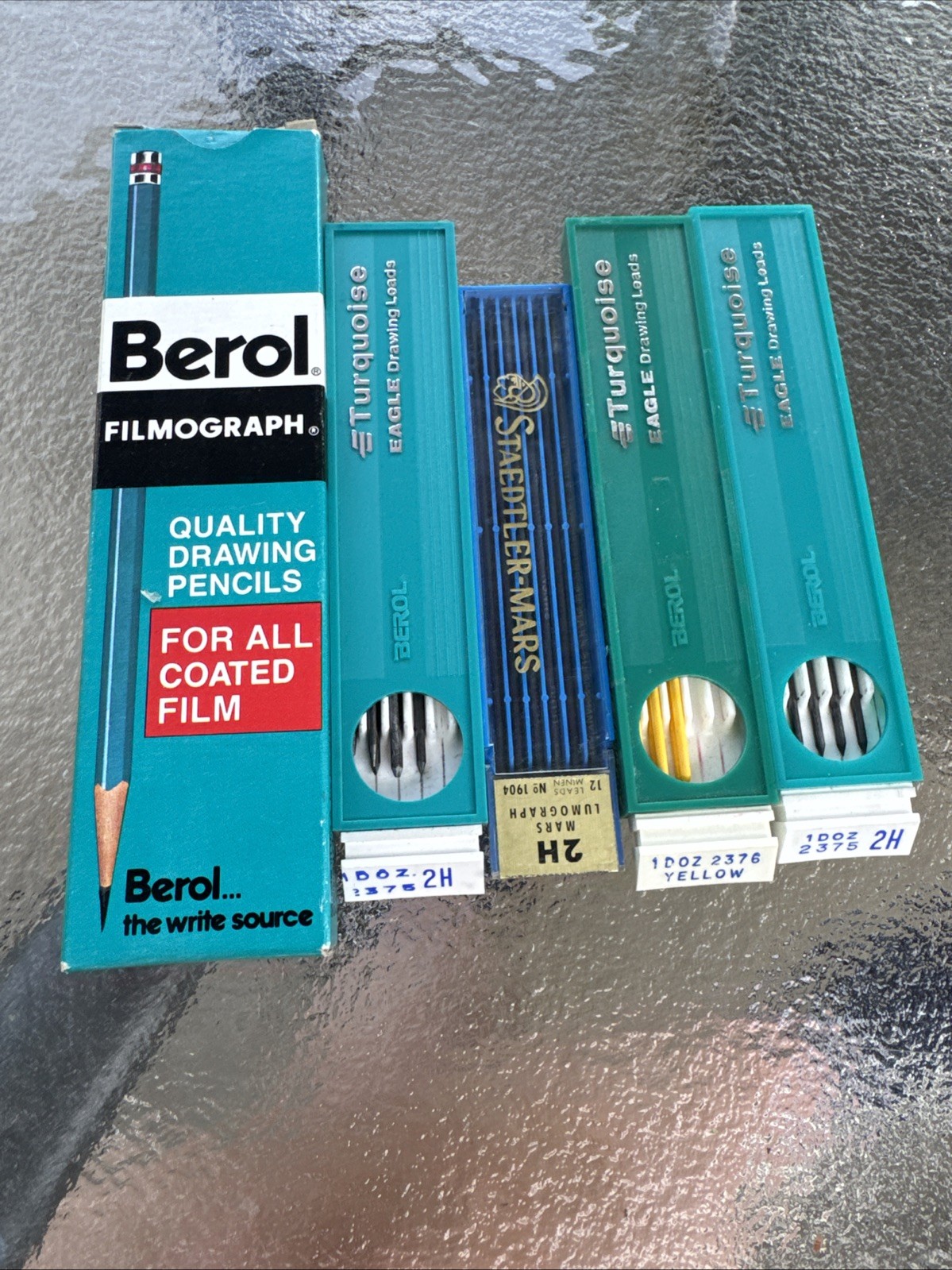 Lot Vintage Berol Turquoise Drawing Leads 21 Box F HB H 2H-6H E0-E4 Red Yellow
