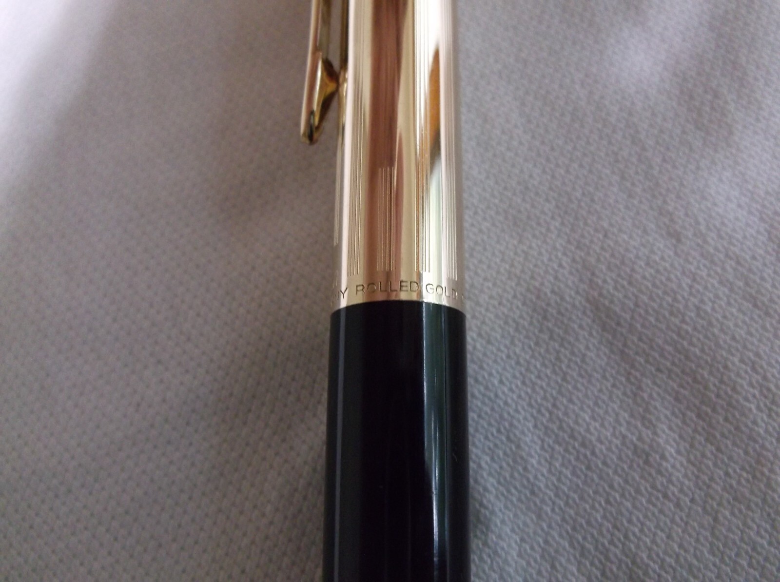 PELIKAN # 550 ROLLED GOLD DOUBLE L / BLACK MECHANICAL PENCIL / 1.18 MM LEAD