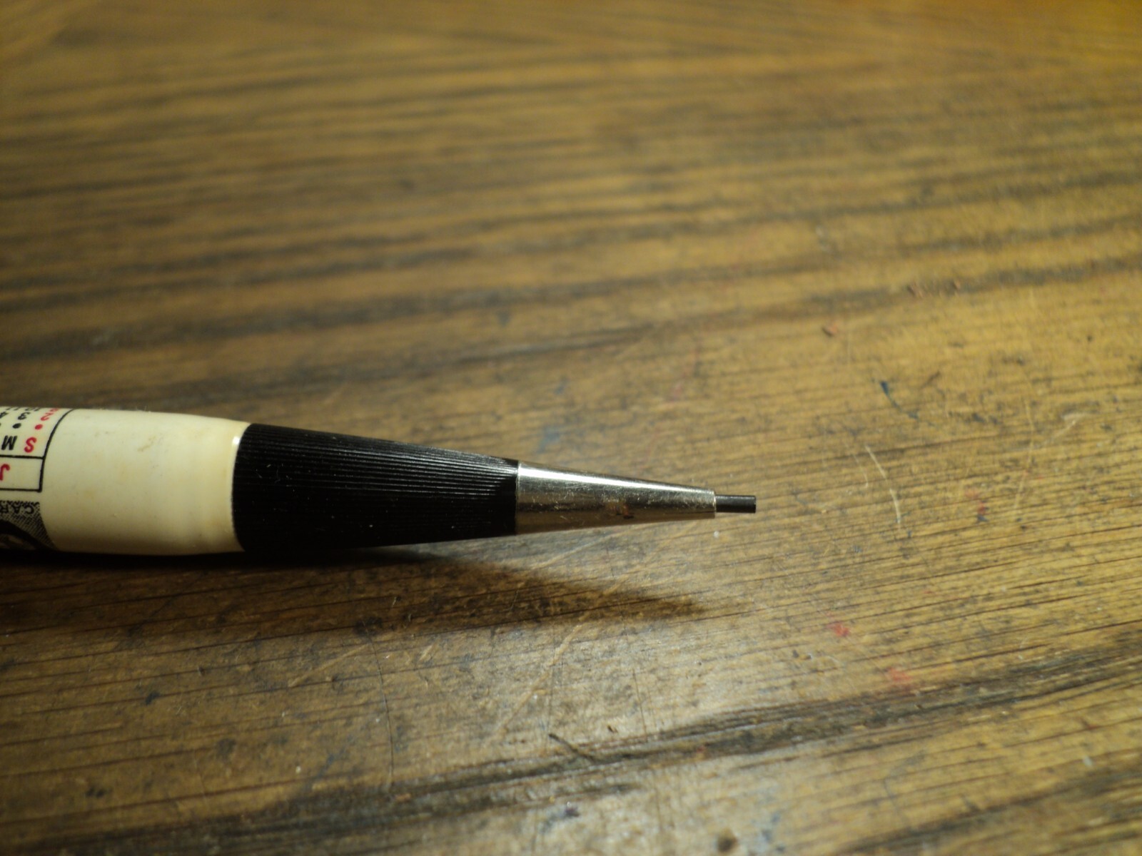 Vintage Autopoint Mechanical Pencil United Carbon 5-9/16″ Long 1966 Calendar