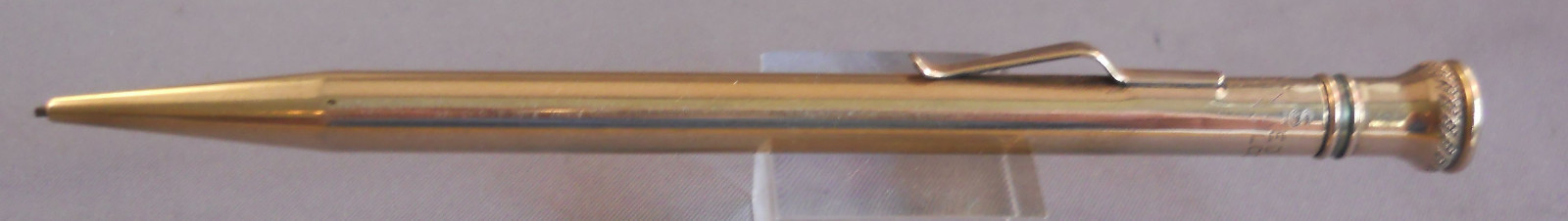 American Pencil Co. “Venus” Everpointed Gold Fill Pencil-working