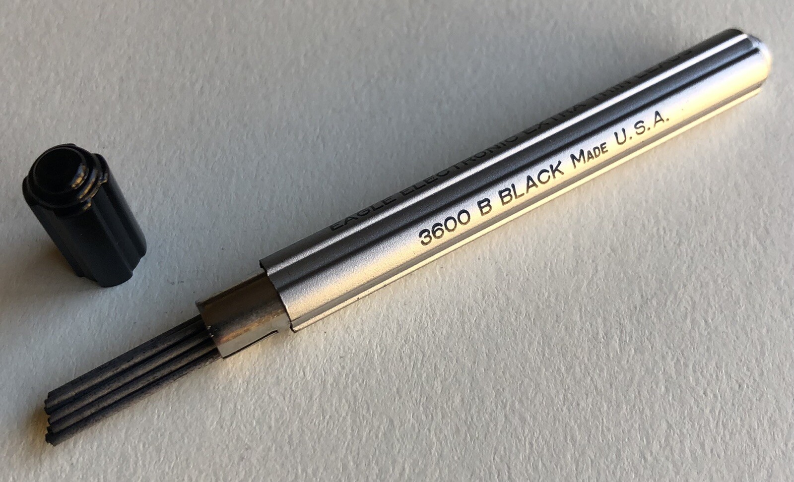 Vintage EAGLE ELECTRONIC B BLACK .9mm Mechanical Pencil Leads NOS Pack Of 12 USA