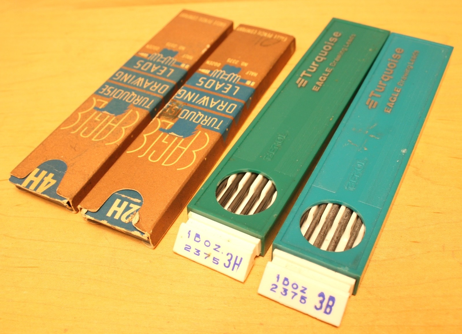 Lot Of 36 Vintage Eagle Turquoise 2.0MM Drafting Pencil Leads, 2H, 3H, 4H & 3B