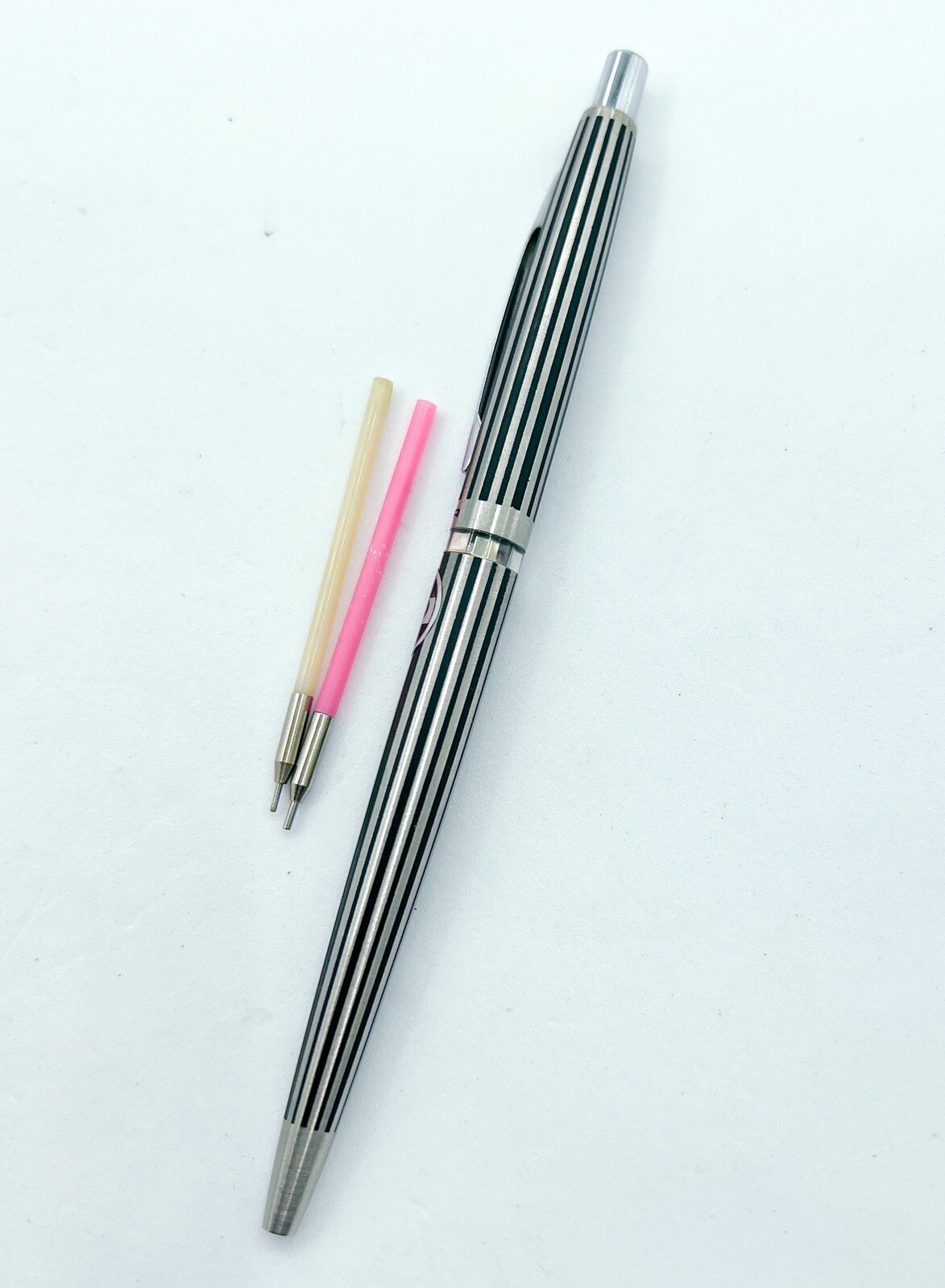 NOS Sailor Cassette Mechanical Pencil Etched Steel 0.3/0.5 Manual Retract Tip
