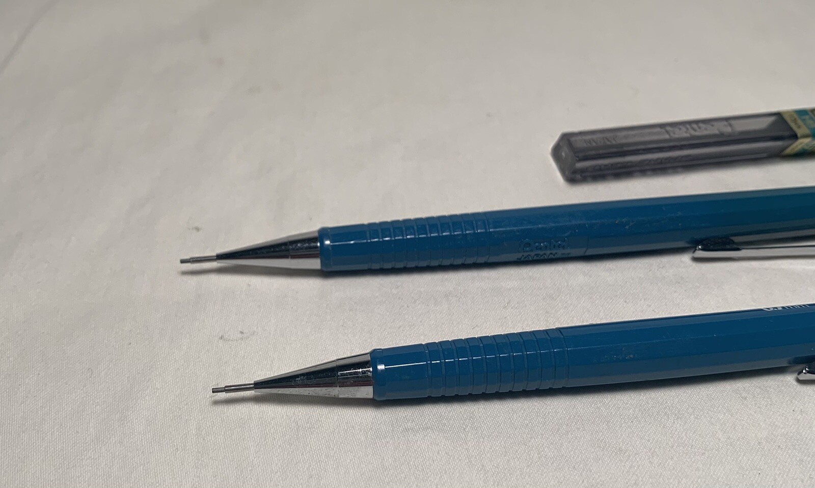 Lot of 2 Vintage Pentel Mechanical Pencil P207 Blue 0.7 mm Japan with 0.7 leads