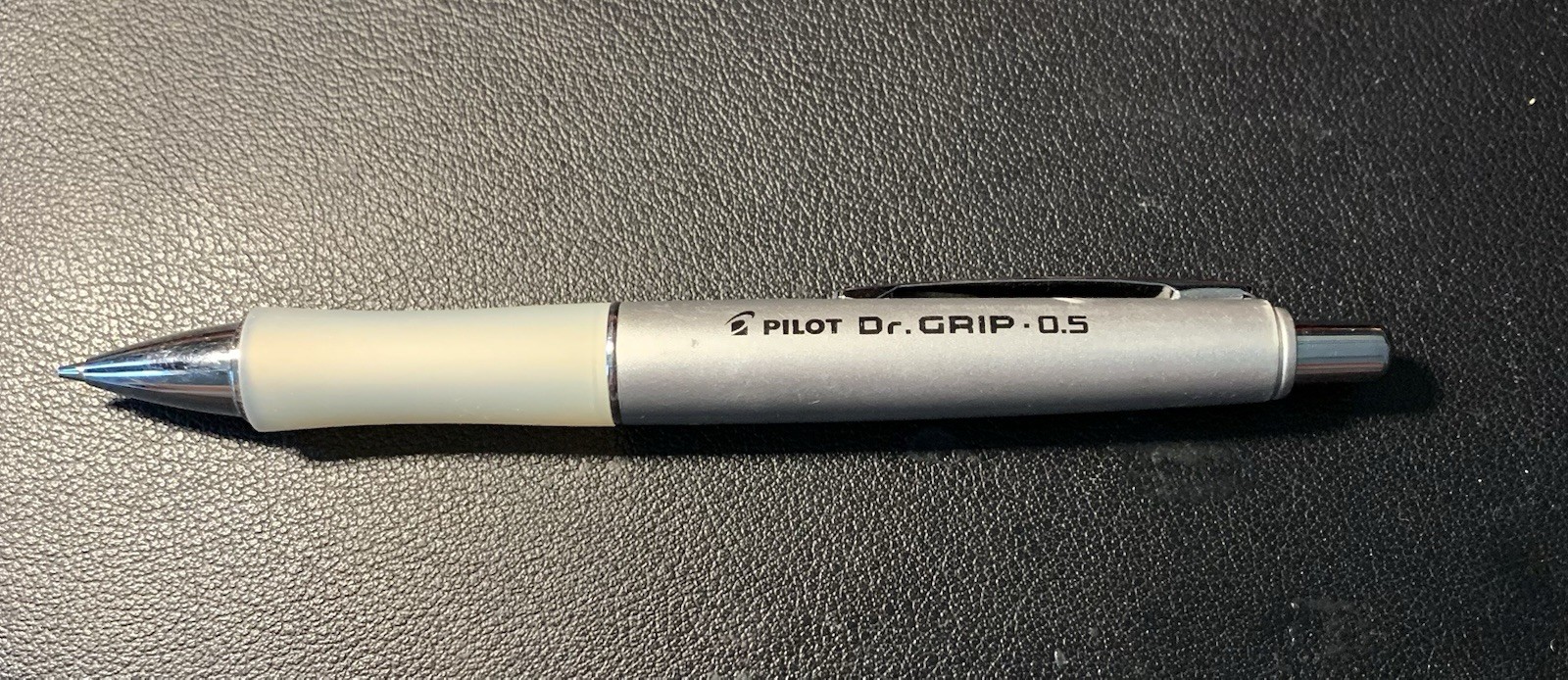 Pilot Dr. Grip Mechanical Pencil Shaker 0.5mm Gray Silver Works