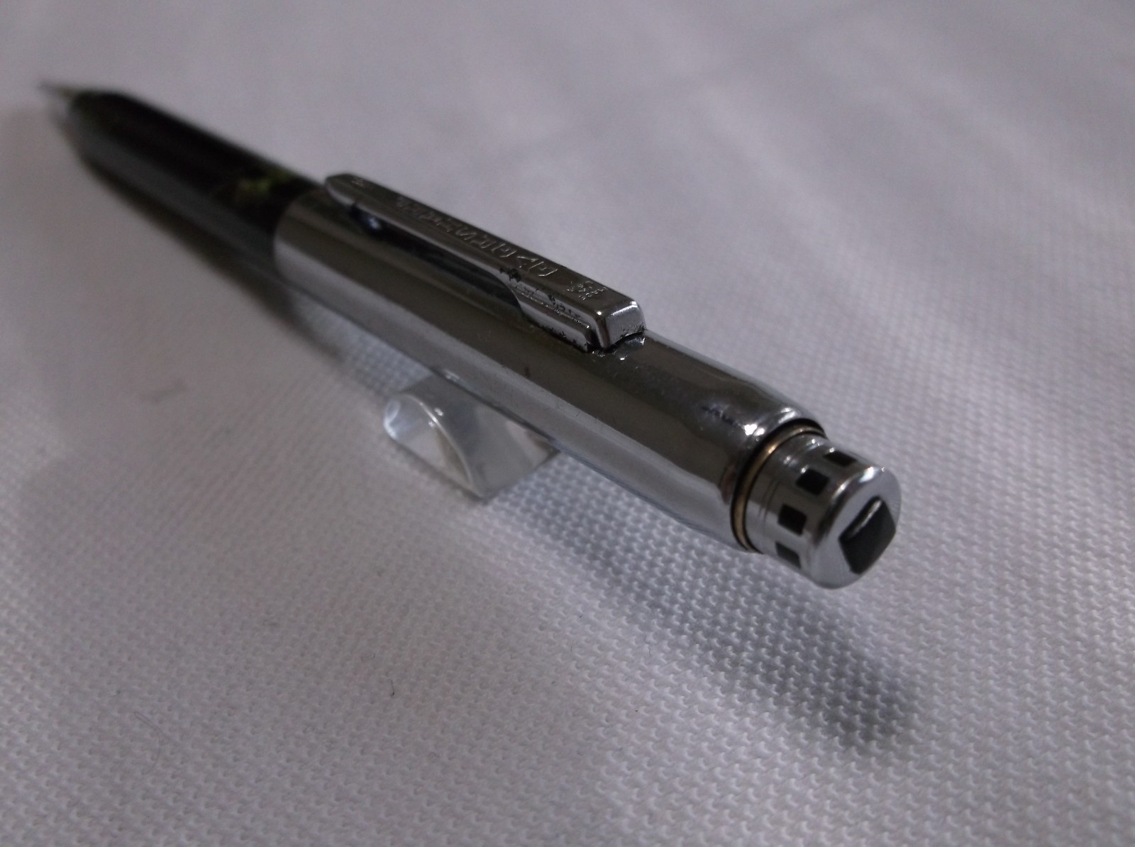 WAHL EVERSHARP CORONET GOLD & GREEN SHELL / CHROME REPEATER PENCIL / 1.1 mm