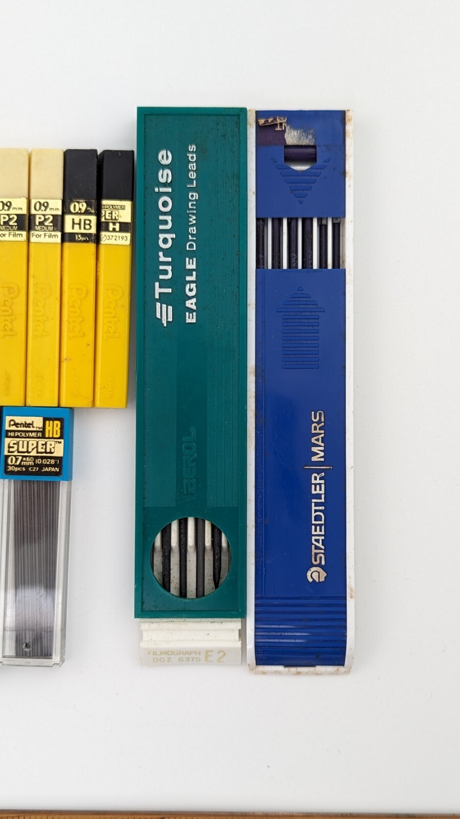 Lot of 33 – Mechanical Pencil Lead, Different Sizes And Hardness 0.5 MM 0.7MM
