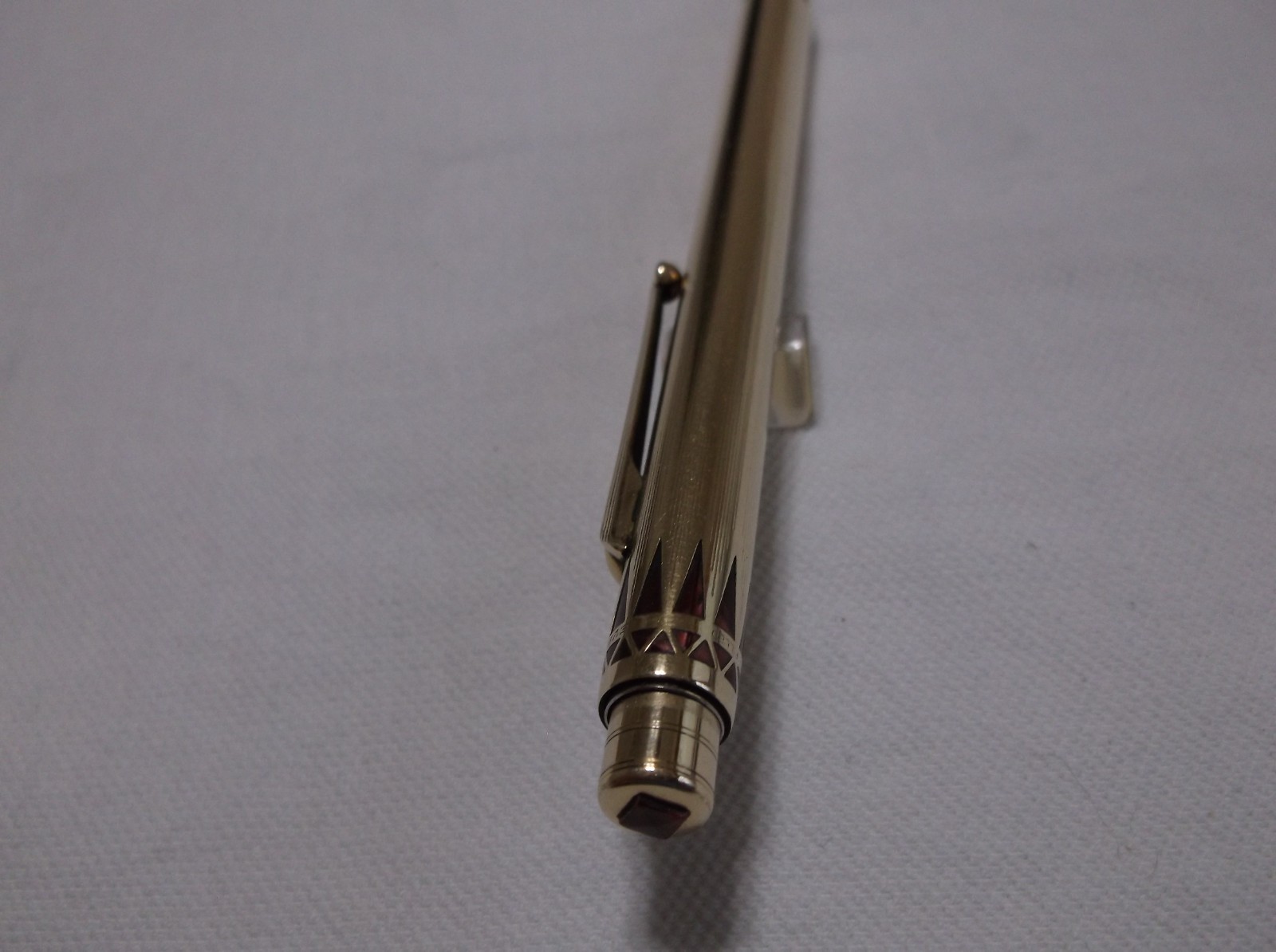 VINTAGE WAHL-EVERSHARP CORONET GOLD FILLED MECHANCIAL PENCI L / 1.18 mm LEAD