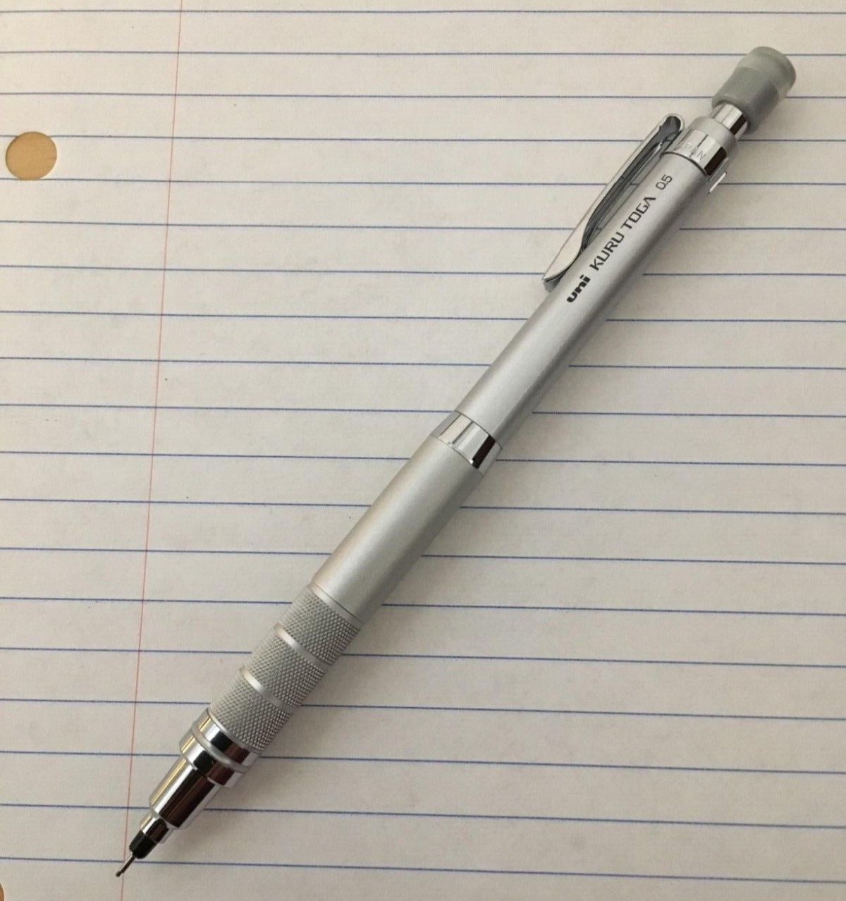 Uni Kuru Toga Roulette Model Auto Lead Rotation 0.5mm Mechanical Pencil Silver