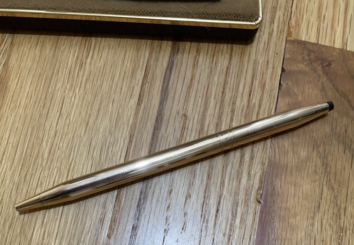 CROSS Ladies 14kt Gold Filled Rose Design Pen With Gold Trim