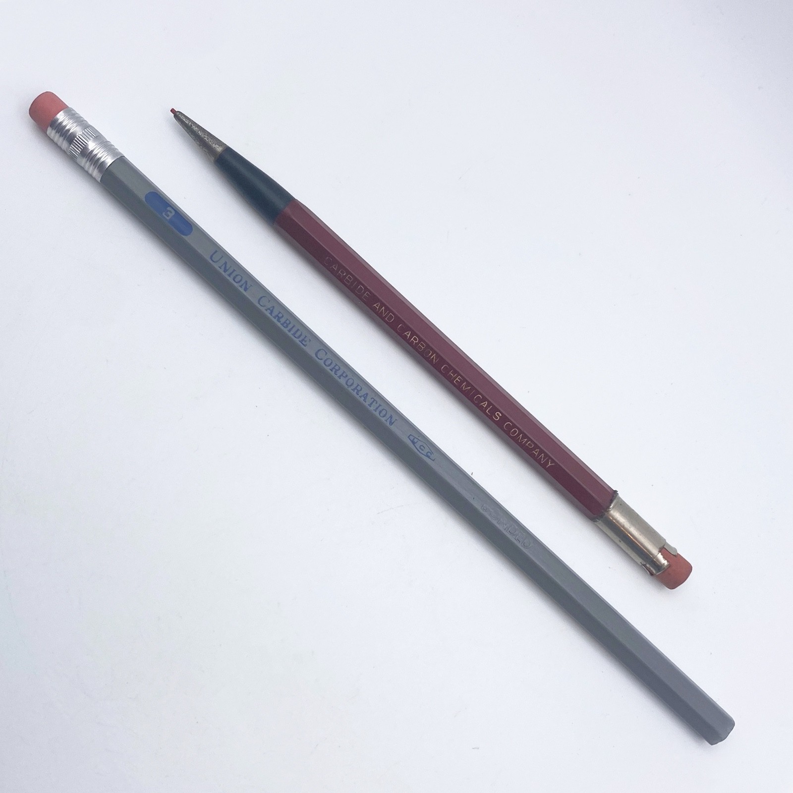Vintage CARBIDE & CARBON Chemicals Co. Mechanical & No. 2 Pencil – READ