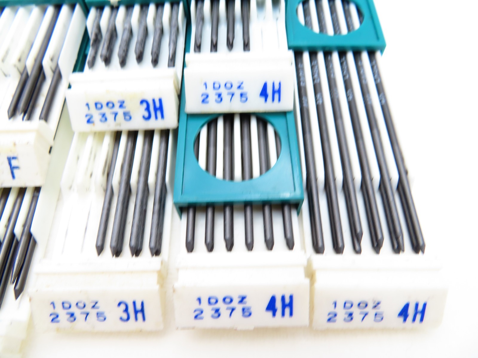 Vintage Eagle Turquoise Drawing Leads 10 Cases Assorted HB H B F 3H 4H Partial