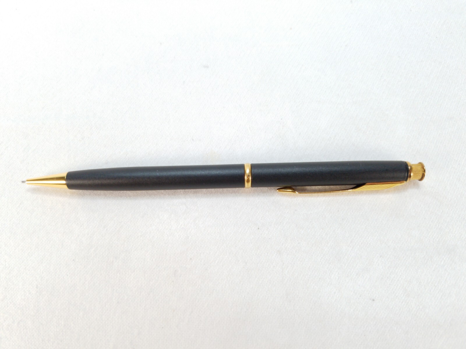 Parker Insignia Push Pencil (0.5 mm) in Matte Black Made in the U.S.A.