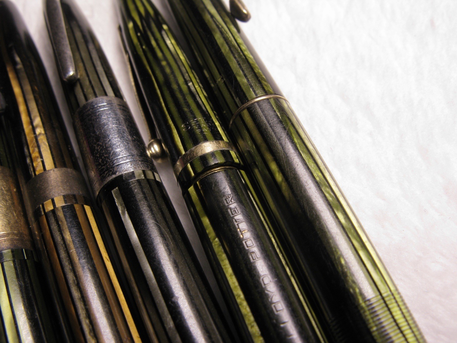 Sheaffer’s Working Mechanical Pencils 0.9mm Lot of 5 Striped