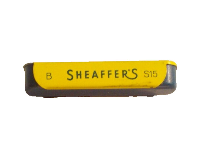 Shaeffer’s Fineline Soft Black Thin Leads Has 5 Leads Metal Container S15 Vtg