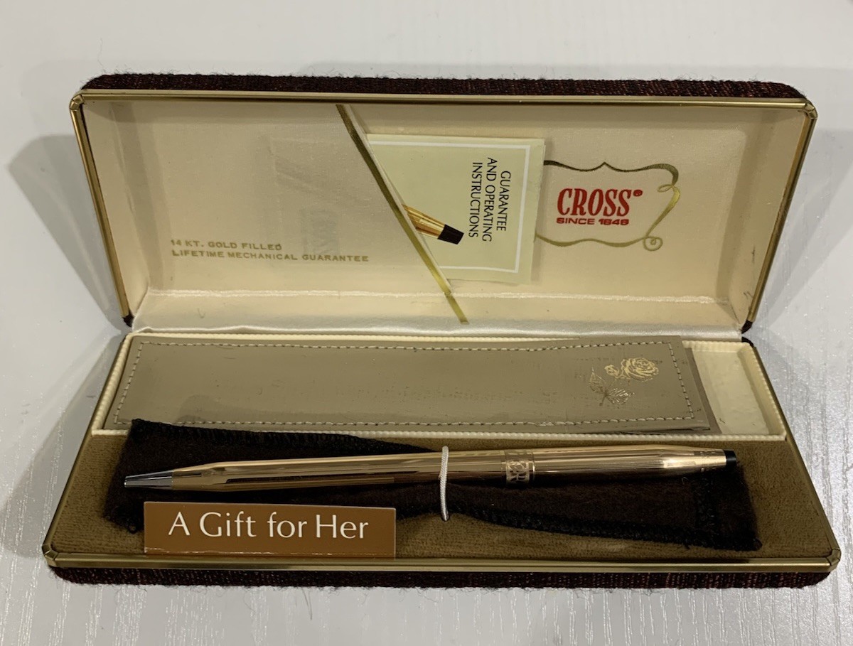 CROSS For Her 14kt Gold Filled Rose Design Pen With CROSS Leather Pen Purse
