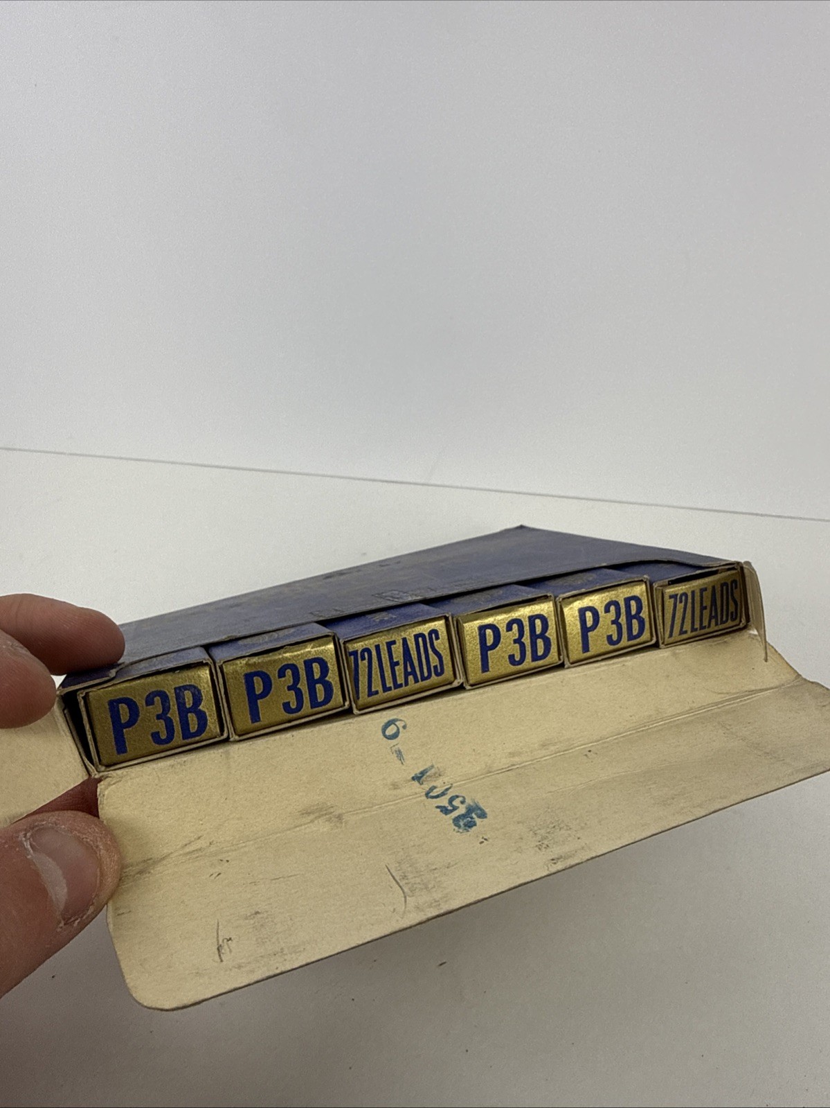Vintage International Test ScoringMachine P3B Leads Pencils – Complete