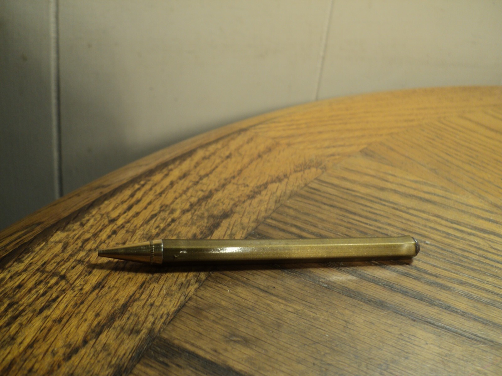 Vintage Mechanical Pencil 3-7/8″ Long Plastic Magnetic Body Unbranded