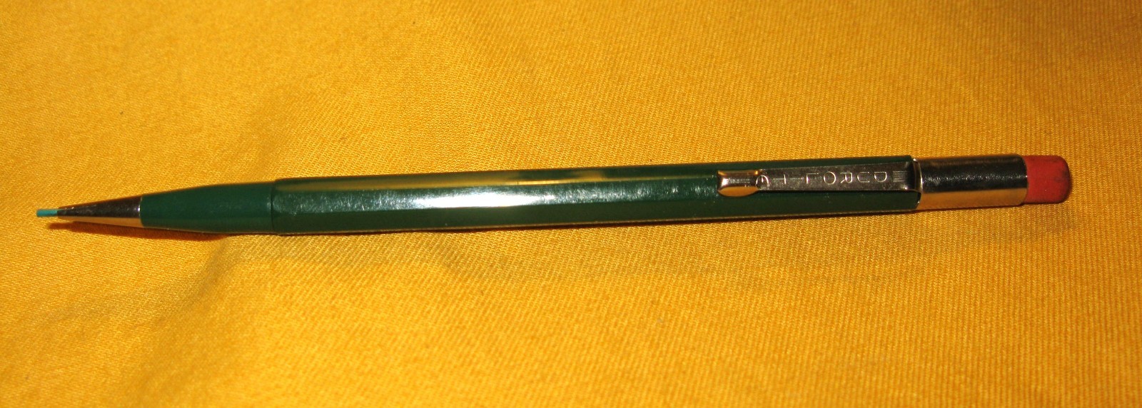 NEW-NEVER USED DARK GREEN DUR-O-LITE MECHANICAL PENCIL