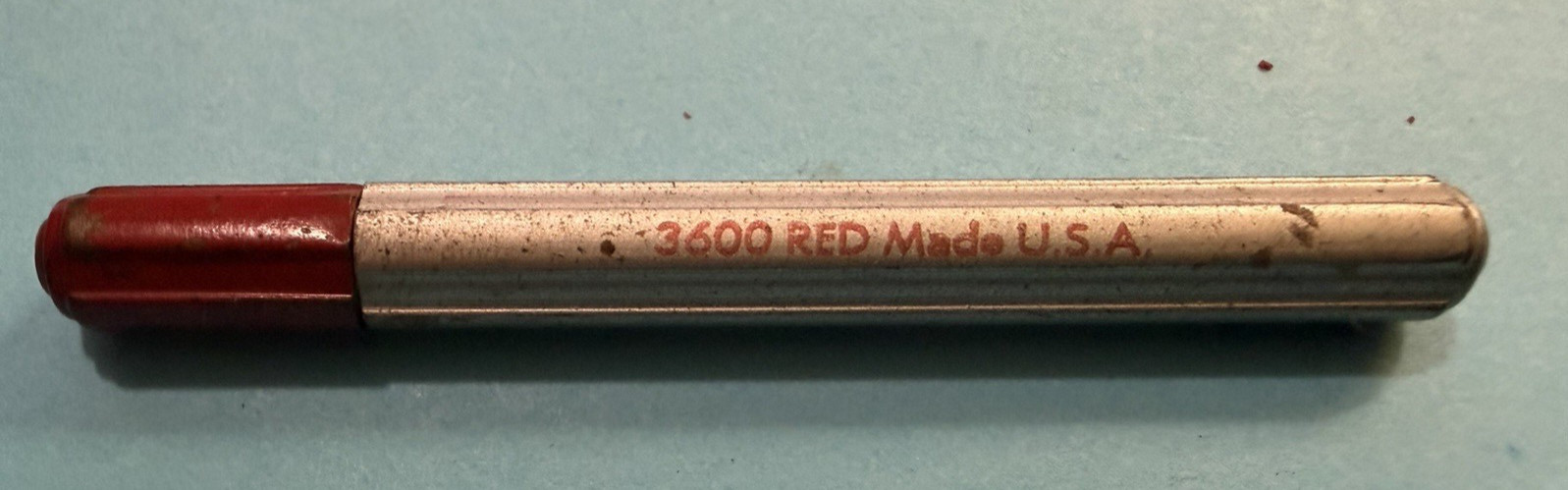 Vintage Eagle Electronic Extra Thin Leads 3600 RED Made USA Container & 2 leads