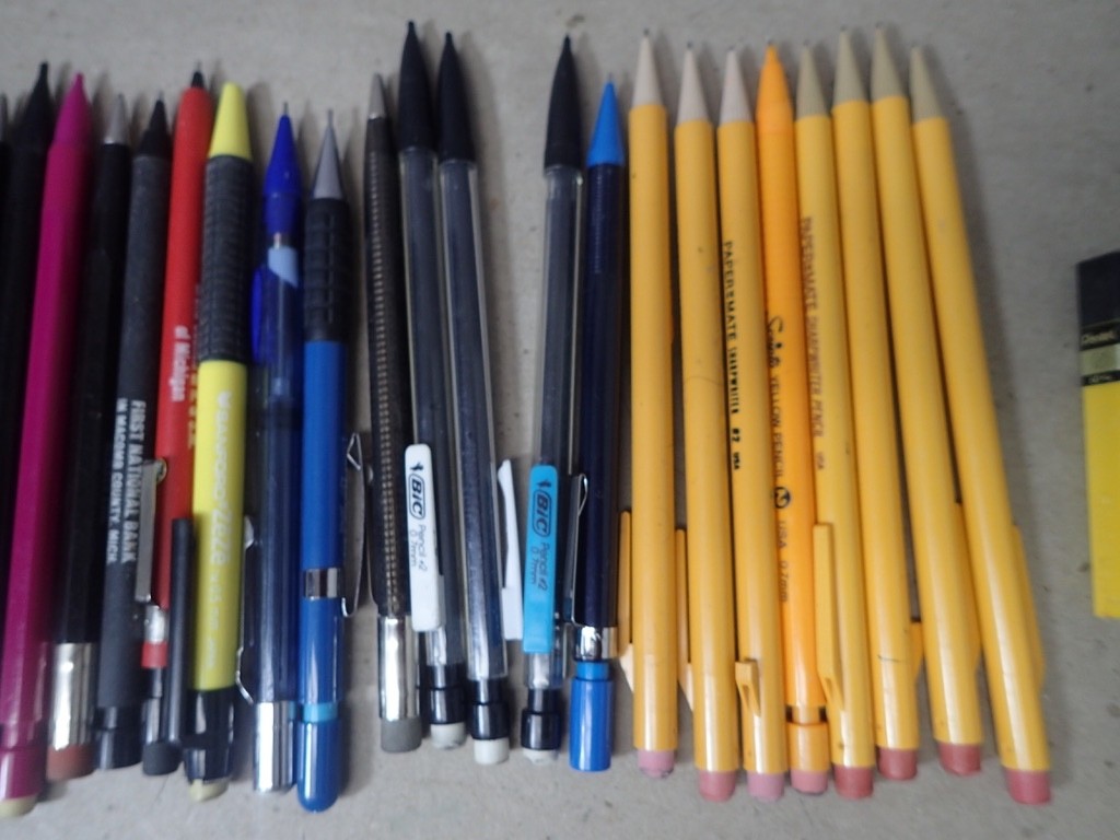Large Lot Vintage Pencil Lead Holders, Mechanical Pencils & Eraser Pens