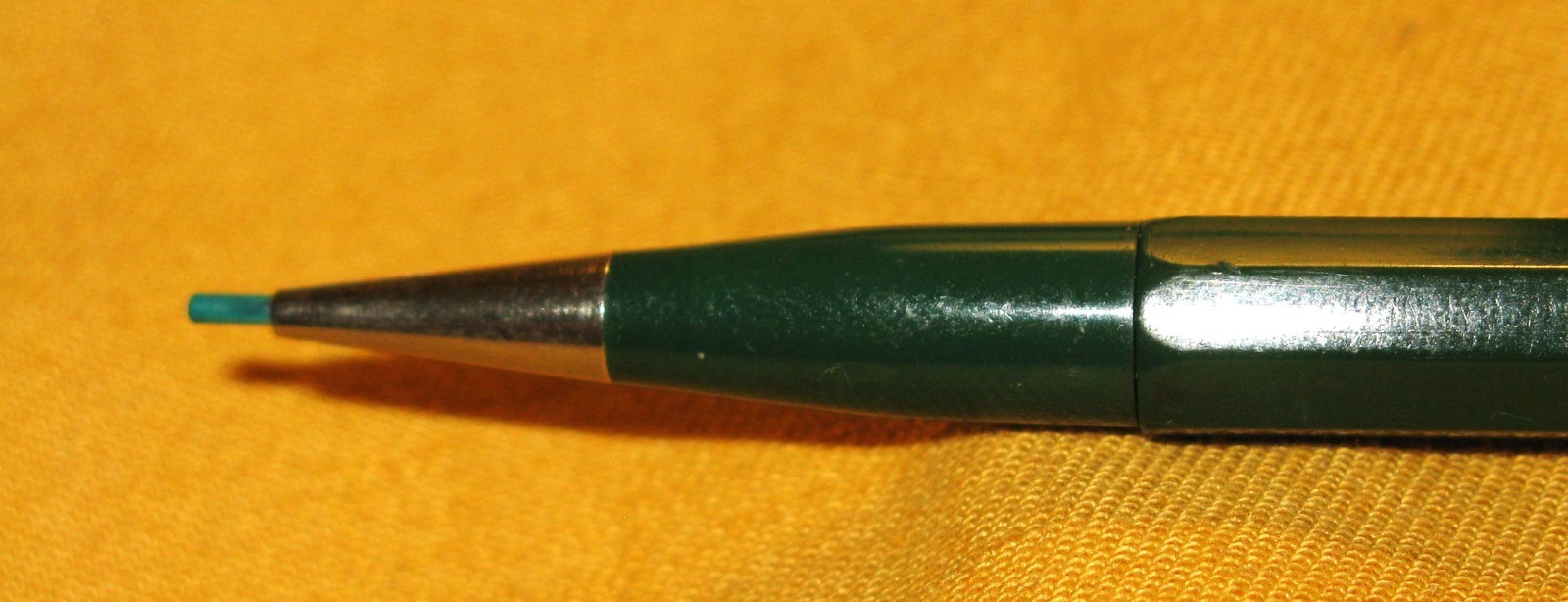 NEW-NEVER USED DARK GREEN DUR-O-LITE MECHANICAL PENCIL