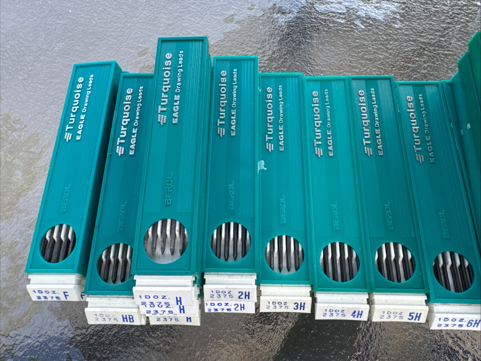 Lot Vintage Berol Turquoise Drawing Leads 21 Box F HB H 2H-6H E0-E4 Red Yellow