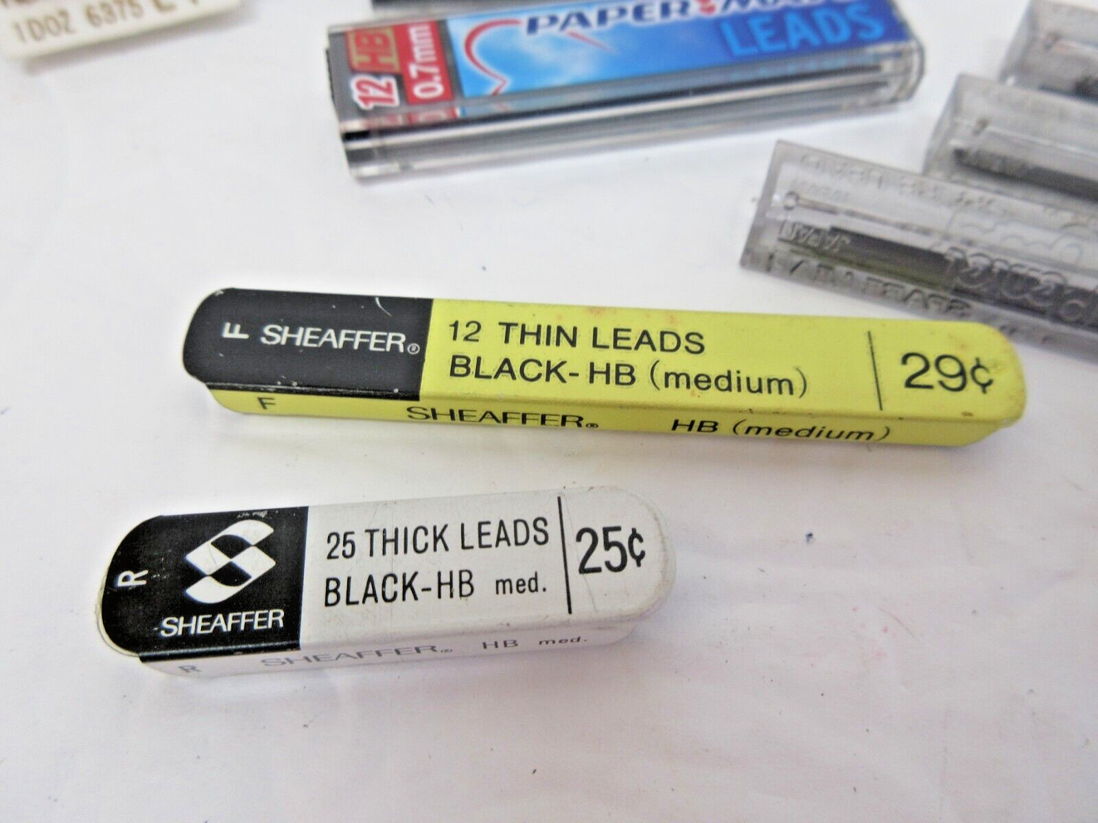 Huge Lot 450 Pencil Leads Collection Artist Drawing Mechanical Pencil Vtg-Modern