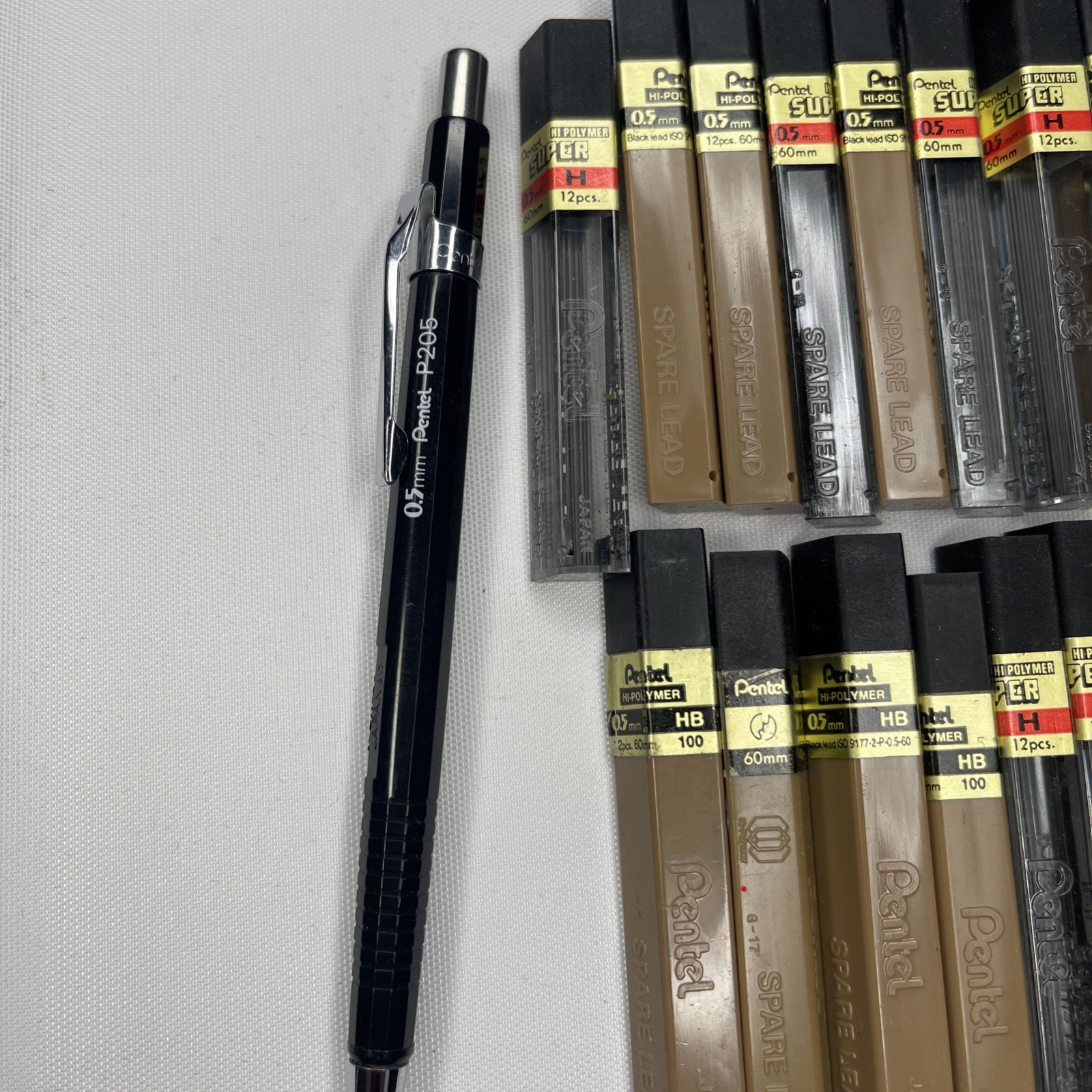 Pentel Vintage Lot of 27 Pencils Sharplet-2 A125 AL15 P205 + Mixed Lot Of Lead
