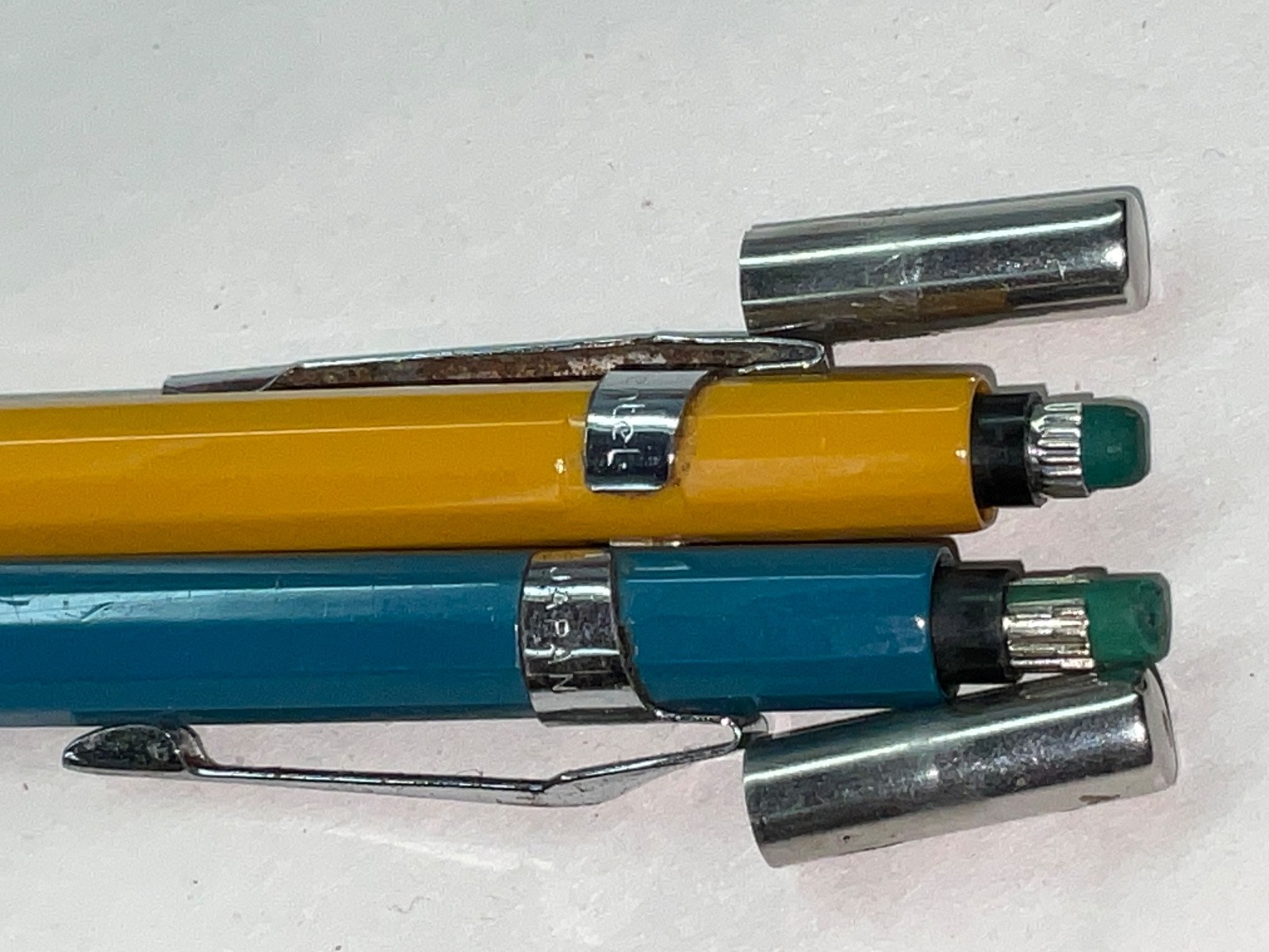 Lot of 2 Pentel Sharp Mechanical Pencils P207 0.7mm P209 0.9mm with Leads Japan