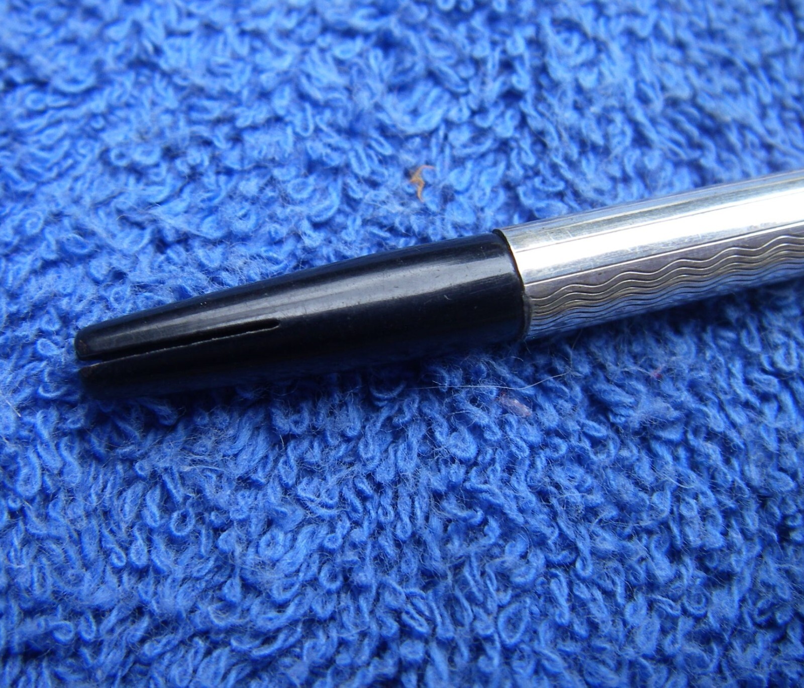 Vintage EUROPEAN 830 Silver Barrel MECHANICAL PENCIL w/TASSEL-Black Plastic