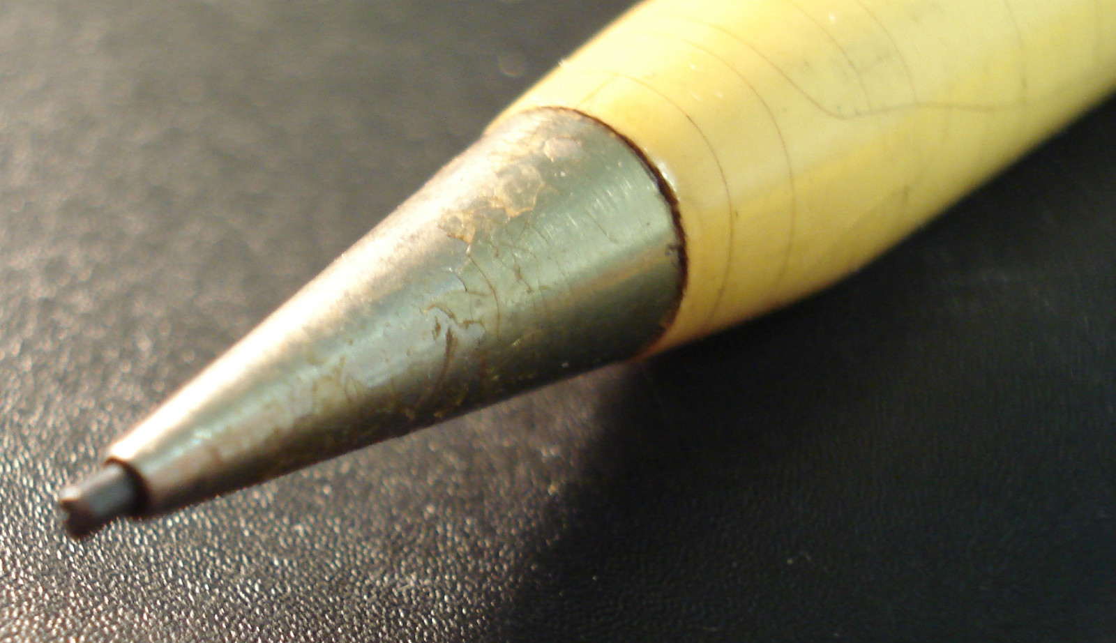 Vintage Dubuque, Iowa “Advertisers Service” Mechanical Pencil! Phone 236!