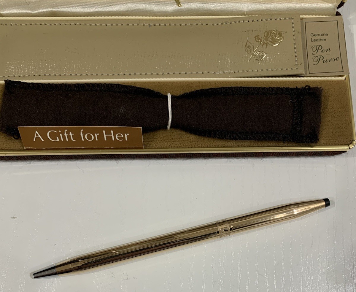 CROSS For Her 14kt Gold Filled Rose Design Pen With CROSS Leather Pen Purse