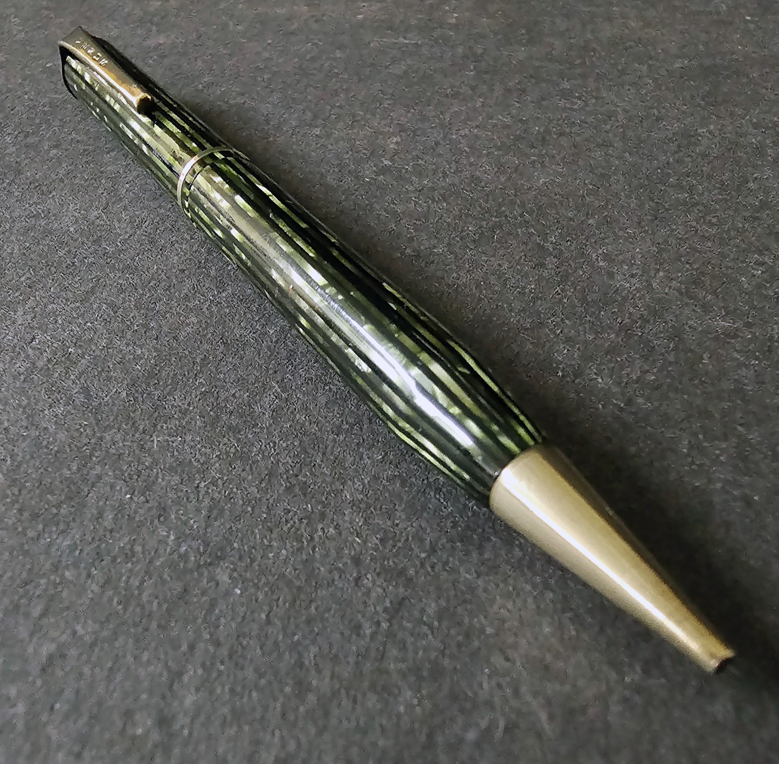 1940’s Venus Mechanical Pencil Striated Green Celluloid Works Smoothly VERY NICE