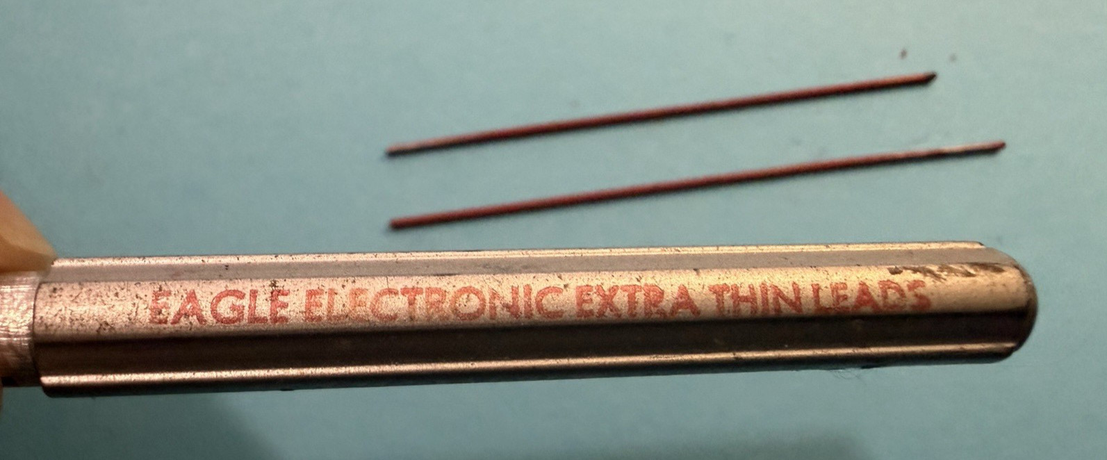 Vintage Eagle Electronic Extra Thin Leads 3600 RED Made USA Container & 2 leads