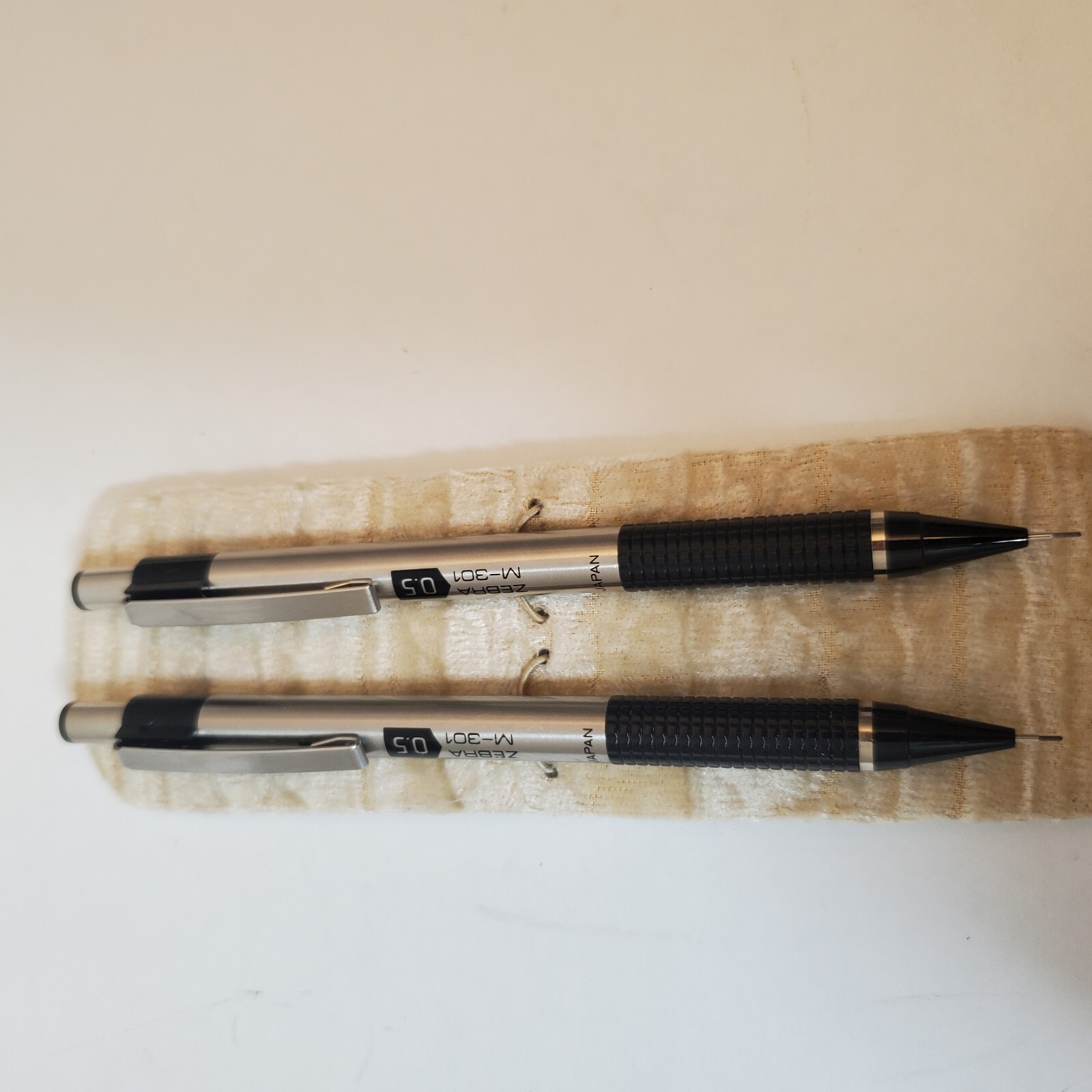 VTG Zebra Mechanical Pencil Lot of 2 M-301 0.5 Silver Black Grip Japan