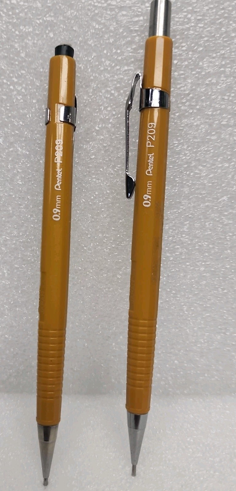 P209 Pentel Sharp Mechanical Drafting Pencil, 0.9mm Yellow Barrel, Lot of 2. Vtg