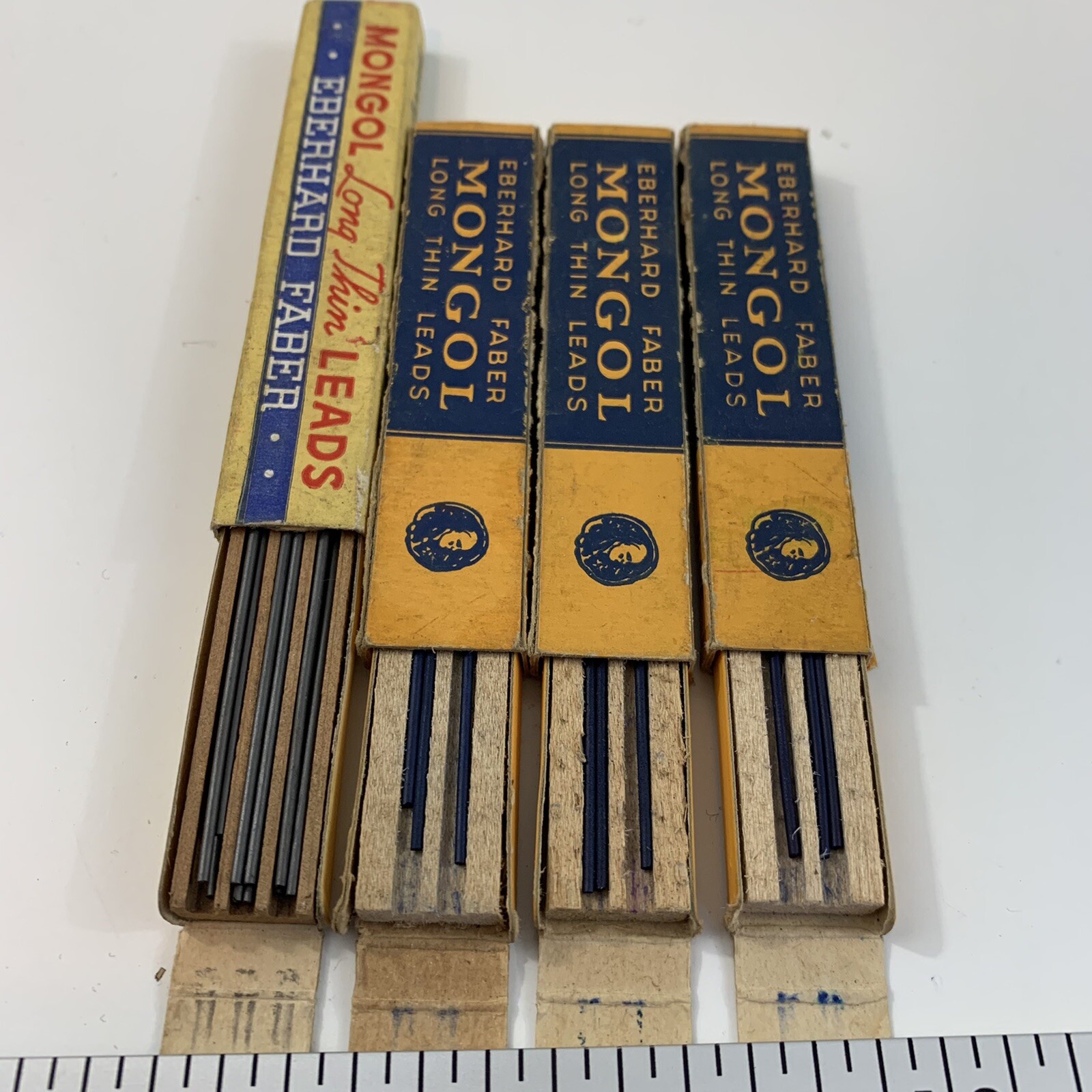 VINTAGE MECHANICAL PENCIL LEAD Mongol 4010 4015 and LISTO162 Lot