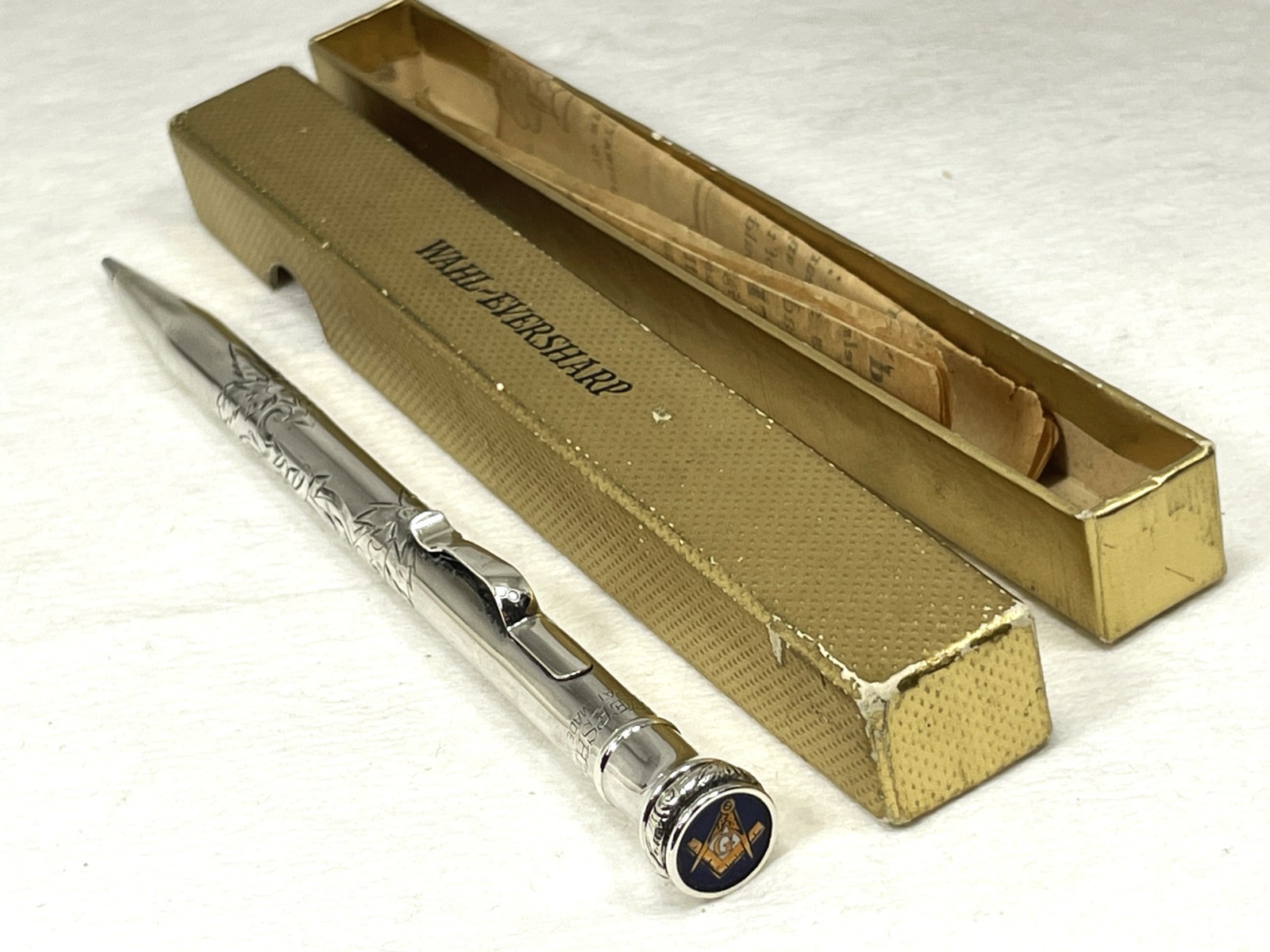 Vintage EVERSHARP Mechanical Pencil ~ STERLING w/Floral Engraving ~ MASONIC Seal