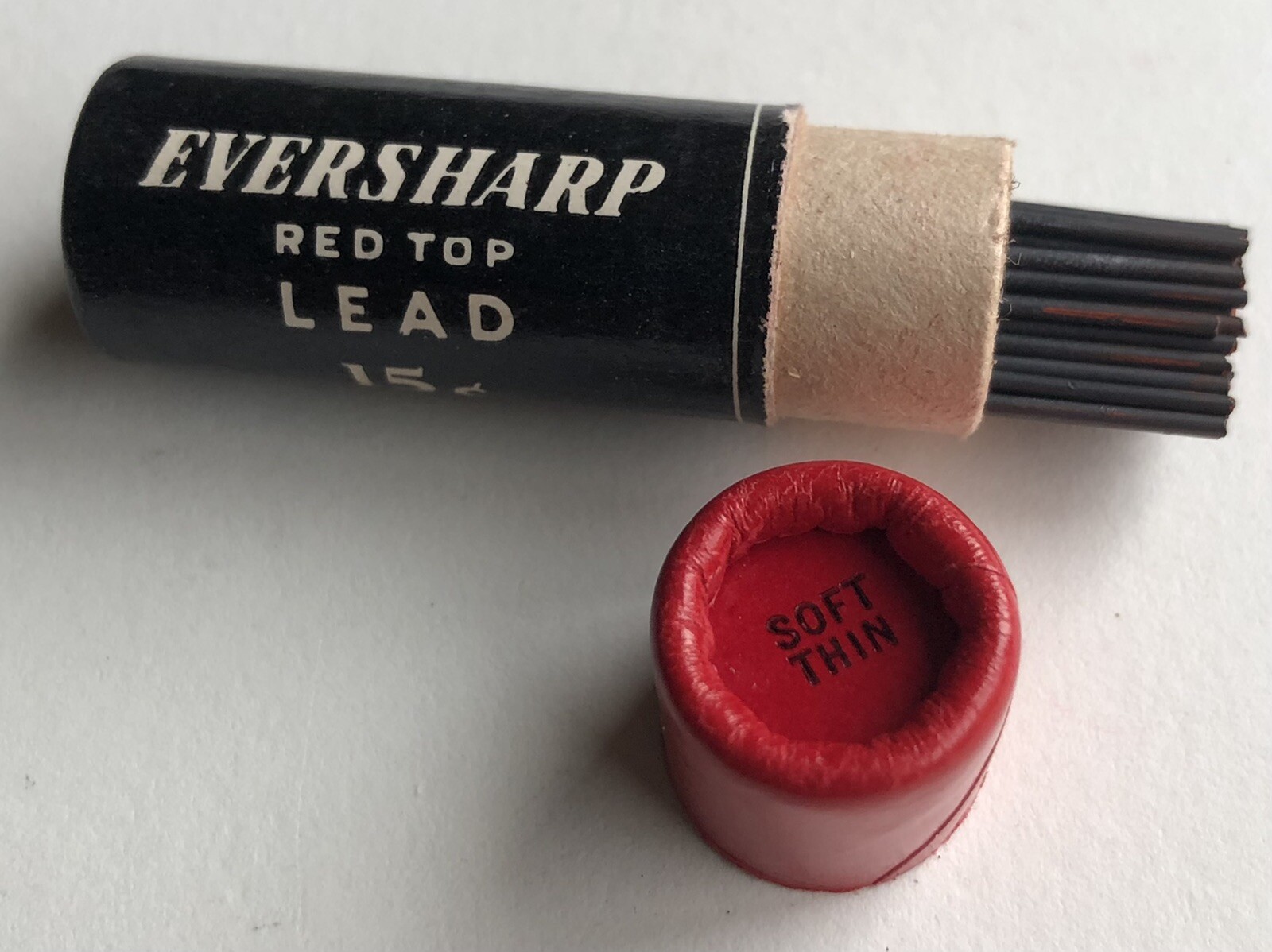 Vintage EVERSHARP Mechanical Pencil Lead B Soft Black .9mm NOS 45pk Tube USA
